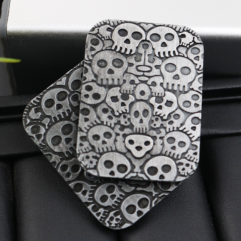 Skull Design Pushing Card Fidget Toy